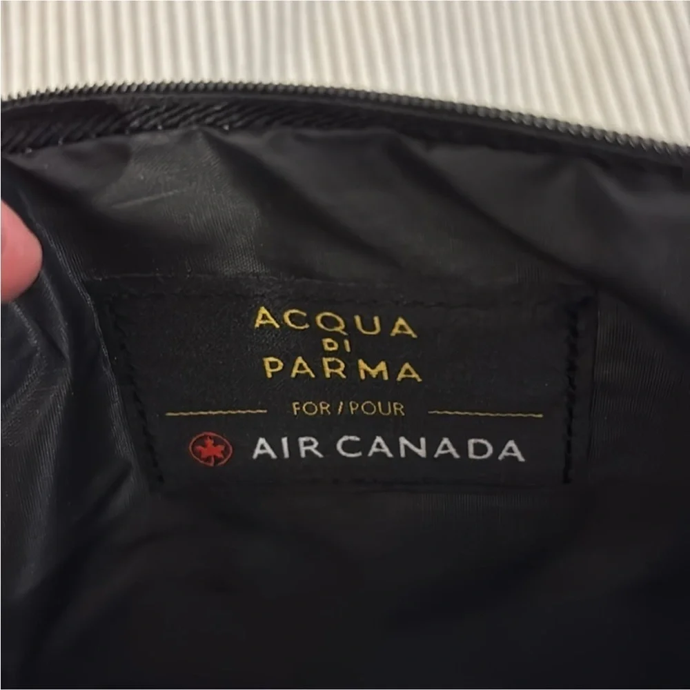 Acqua Di Parma Black and Gray Toiletry Bag with Minimalist top zipper SET OF TWO - Picture 11 of 13